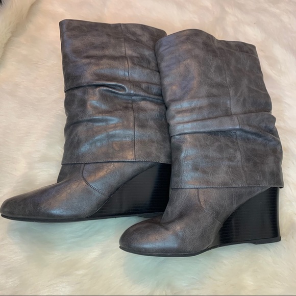 Forever 21 Wedge Bootie - Picture 5 of 14